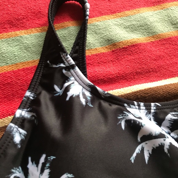 COPY - NWT-Live Love Dream -Aeropostale - Black & White Palm Tree Bathing Suit … - Picture 9 of 11